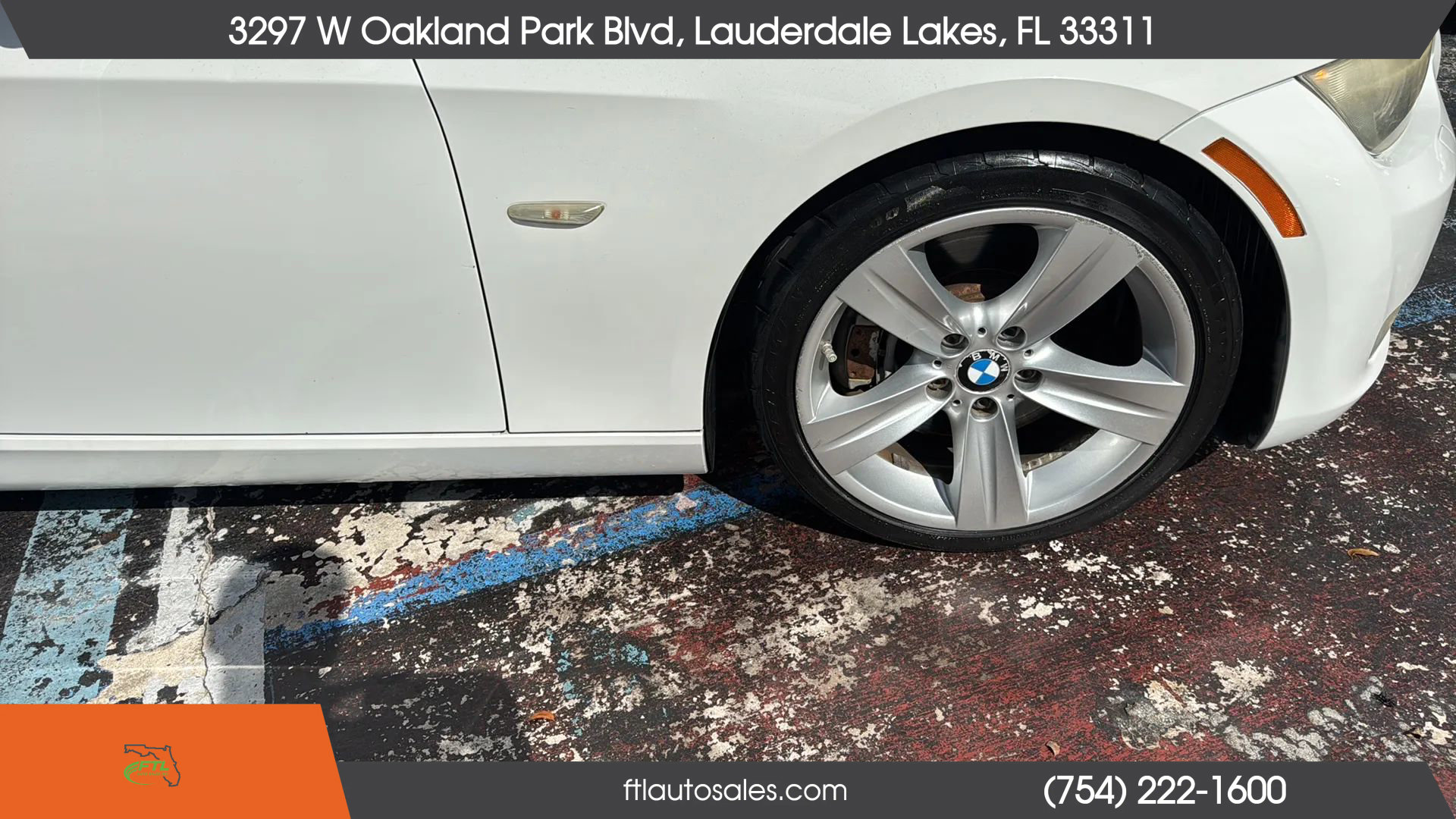Used 2010 BMW 335i Convertible image 15