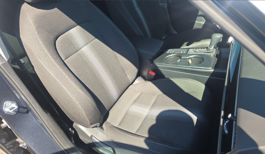 Used 2024 Honda Civic LX image 9