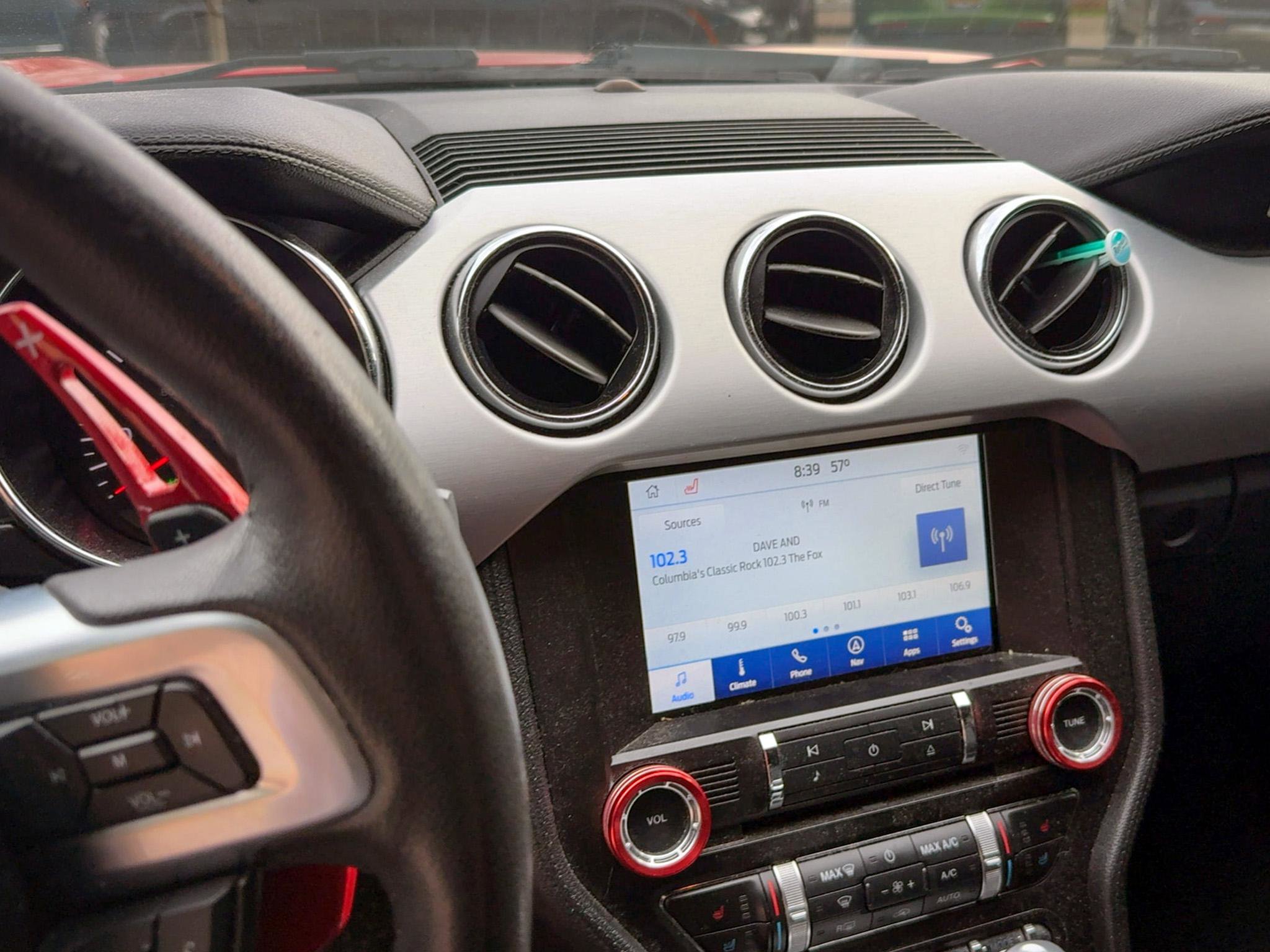 Used 2015 Ford Mustang GT Premium RWD image 23