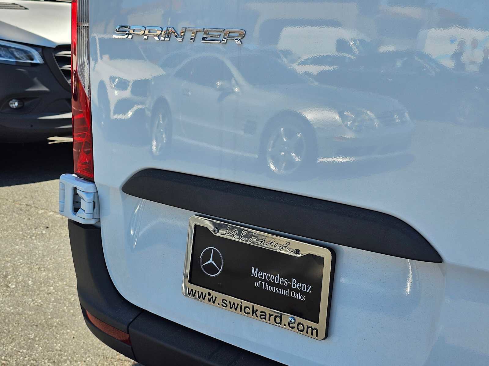 Used 2025 Mercedes-Benz Sprinter 2500 image 16