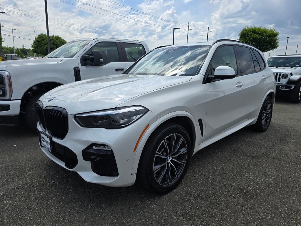 Used 2021 BMW X5 xDrive40i w/ M Sport Package AWD/4WD image 1