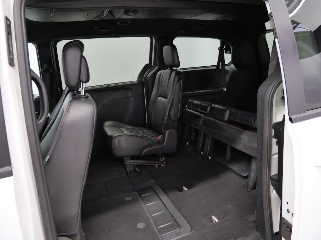 Used 2019 Dodge Grand Caravan GT FWD image 11