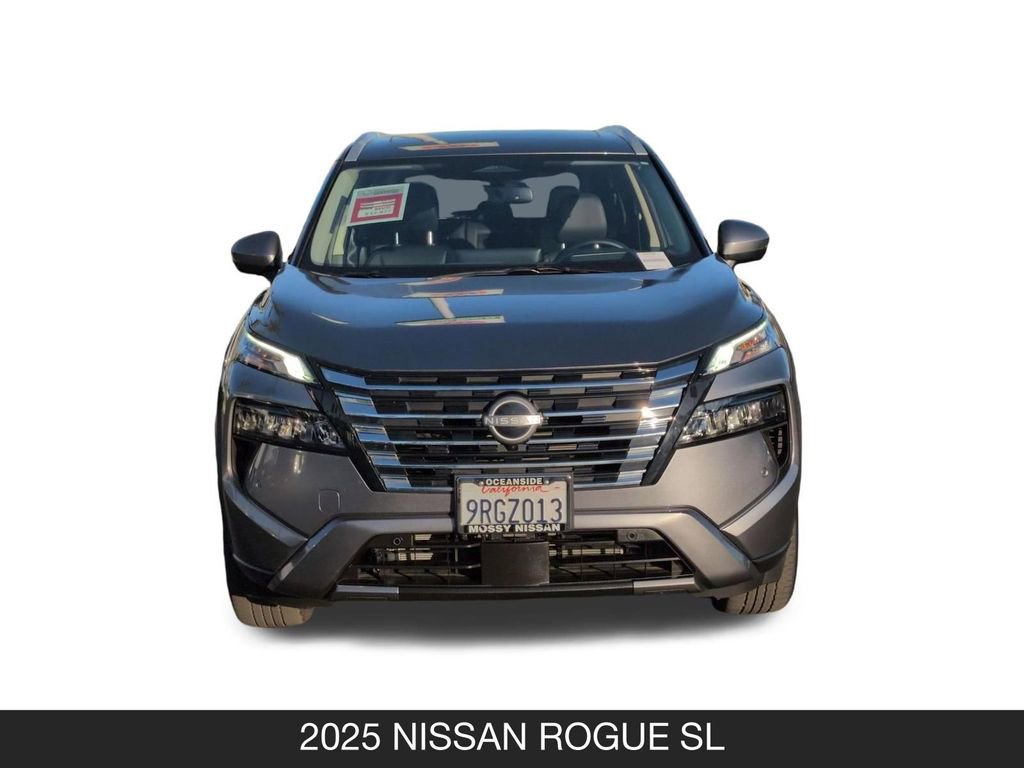 Certified 2025 Nissan Rogue SL w/ Tech Package FWD image 6