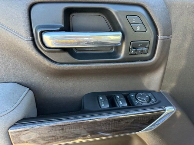 Used 2022 Chevrolet Silverado 1500 LTZ w/ LTZ Premium Package image 12