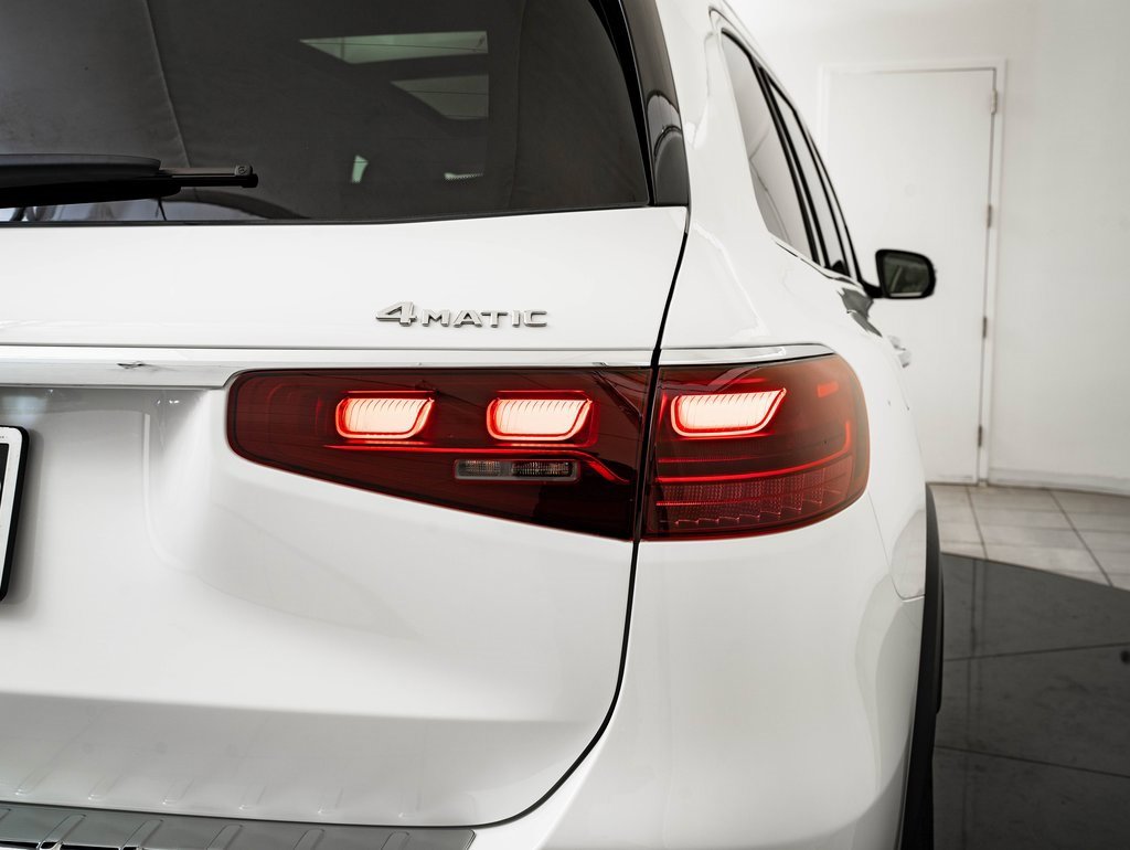New 2026 Mercedes-Benz GLS 450 4MATIC image 9