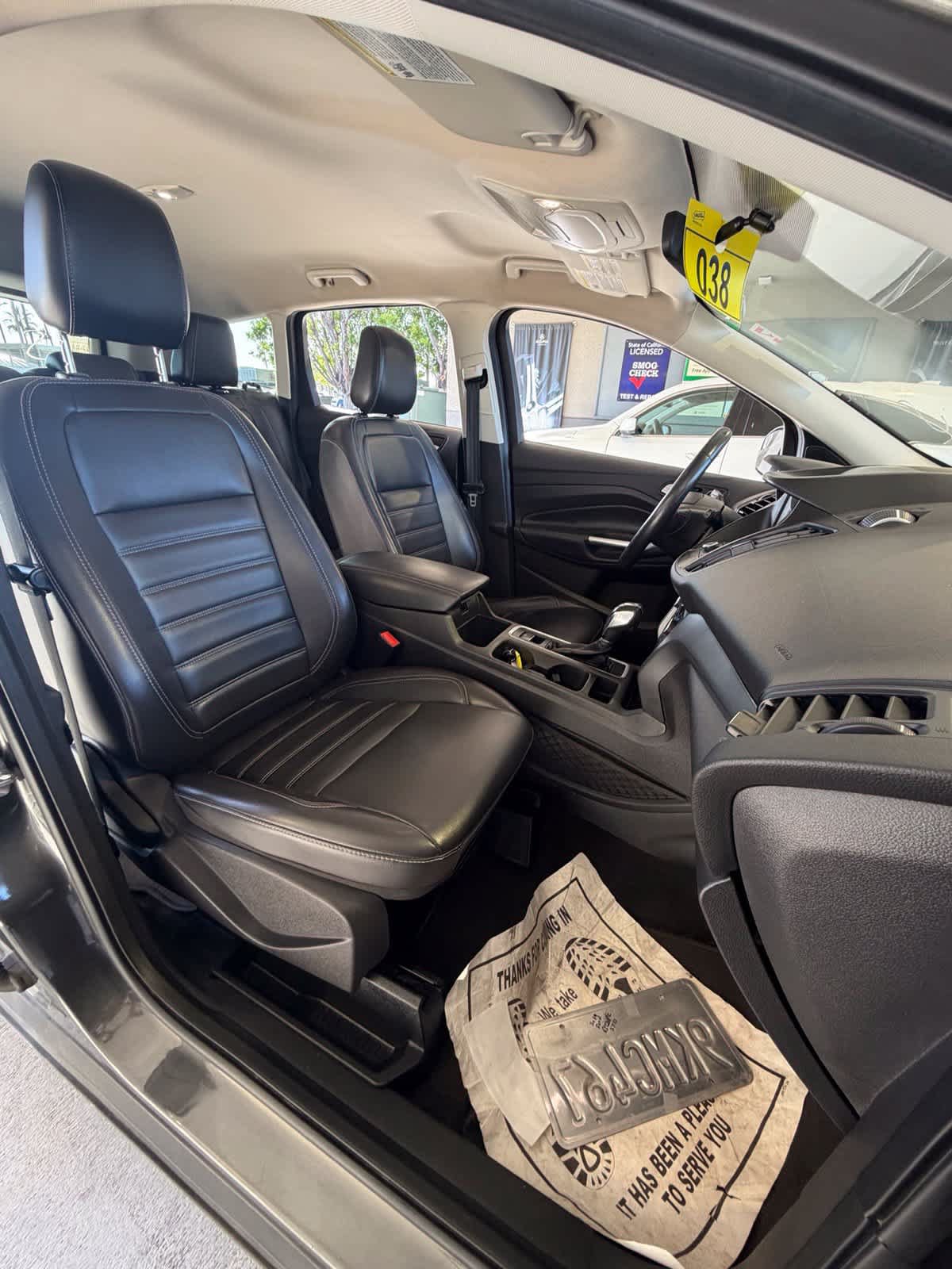 Used 2019 Ford Escape SEL AWD/4WD image 9