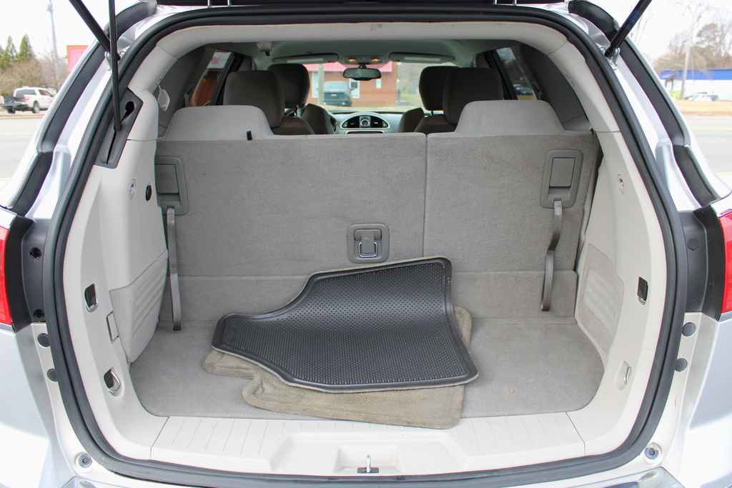 Used 2017 Buick Enclave Convenience image 19