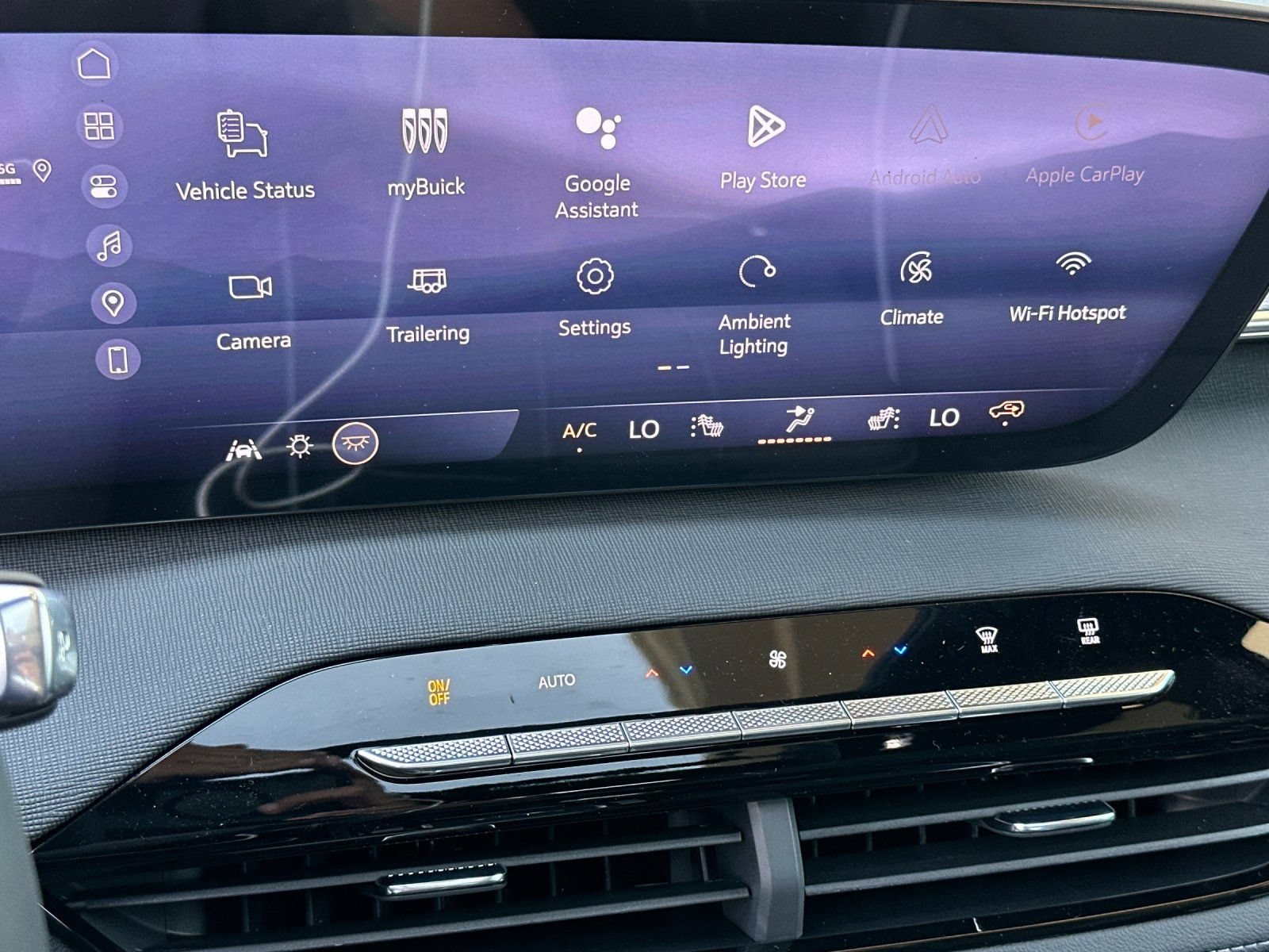 New 2026 Buick Enclave Sport Touring w/ Power Package FWD image 18