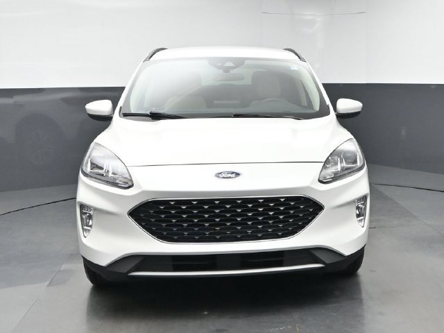 Used 2020 Ford Escape SEL FWD image 2