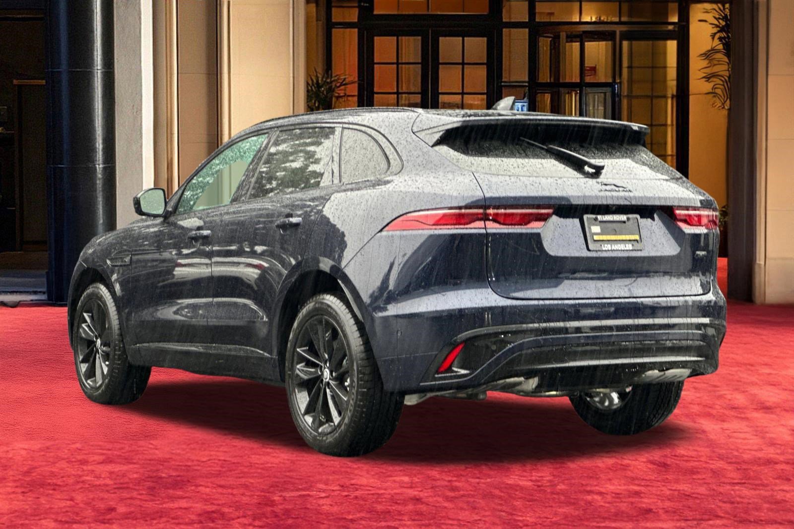 New 2026 Jaguar F-PACE R-Dynamic S image 3
