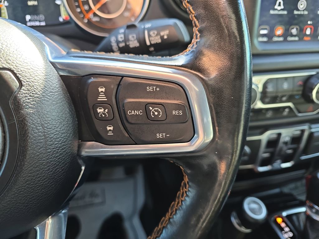 Used 2021 Jeep Wrangler Unlimited Sahara image 23