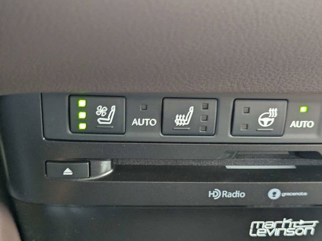 Used 2019 Lexus ES 350 Ultra Luxury w/ Accessory Package 2 image 23