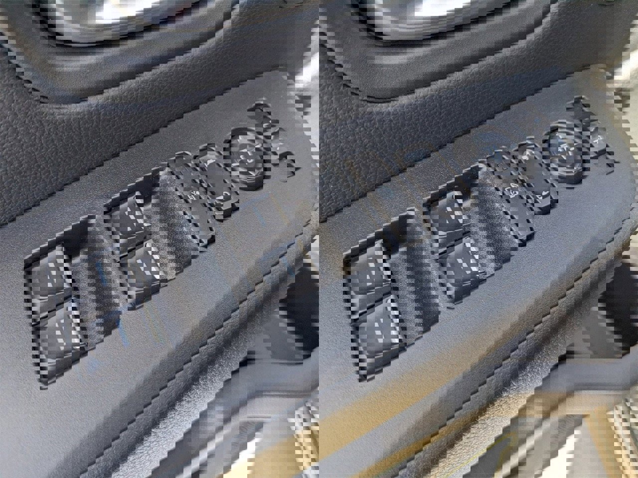 New 2025 Honda Pilot EX-L image 13