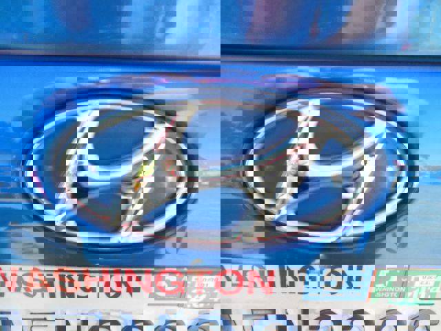 Used 2004 Hyundai Elantra GT image 25