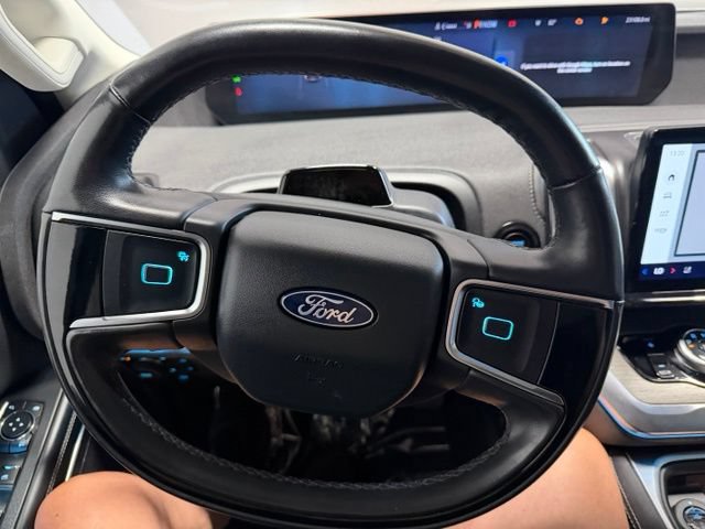 Used 2025 Ford Expedition Max Platinum AWD/4WD image 35