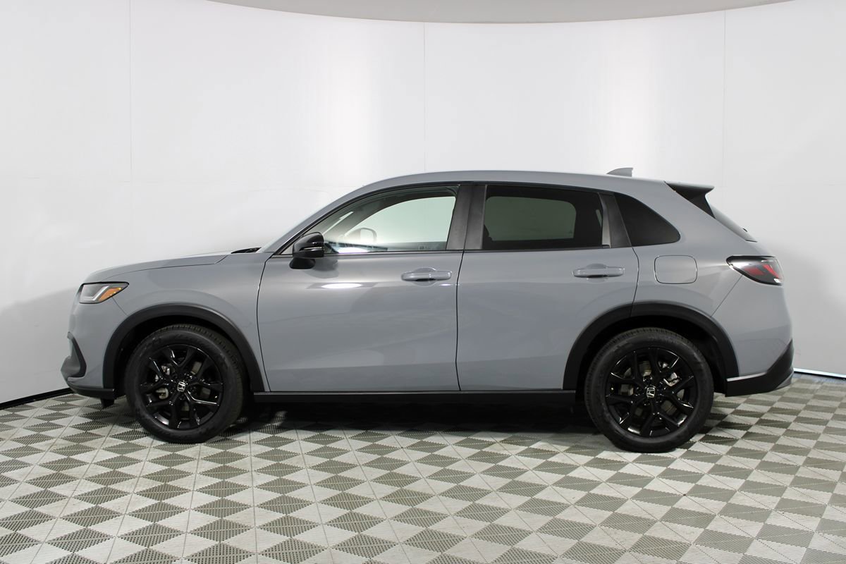 Used 2025 Honda HR-V Sport image 33