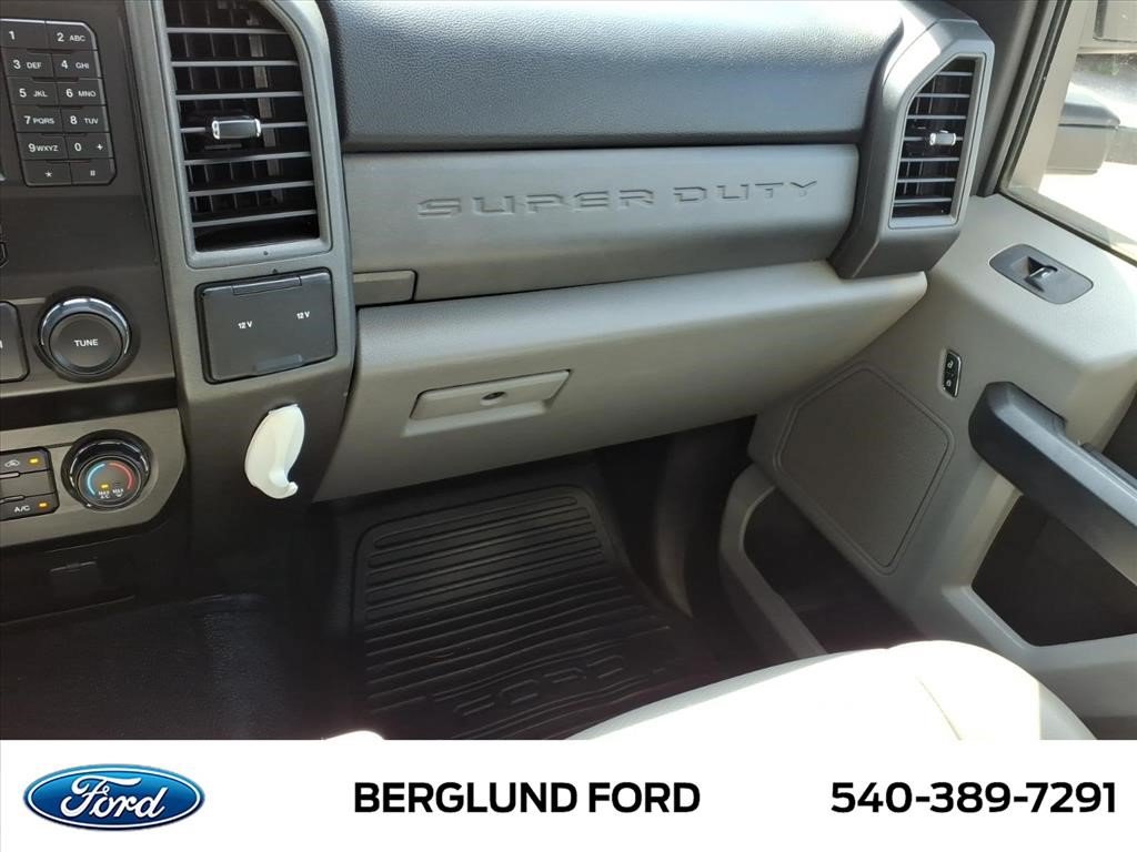 Used 2019 Ford F550 Luxury RWD image 31