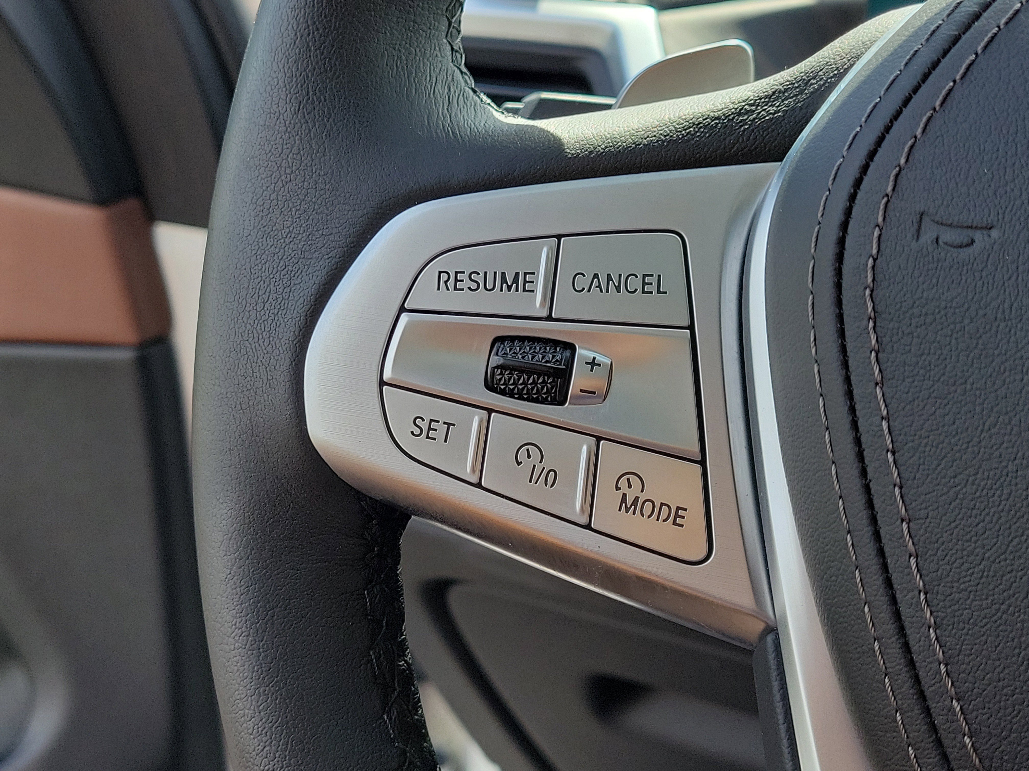 Certified 2024 BMW X7 xDrive40i w/ Premium Package AWD/4WD image 30