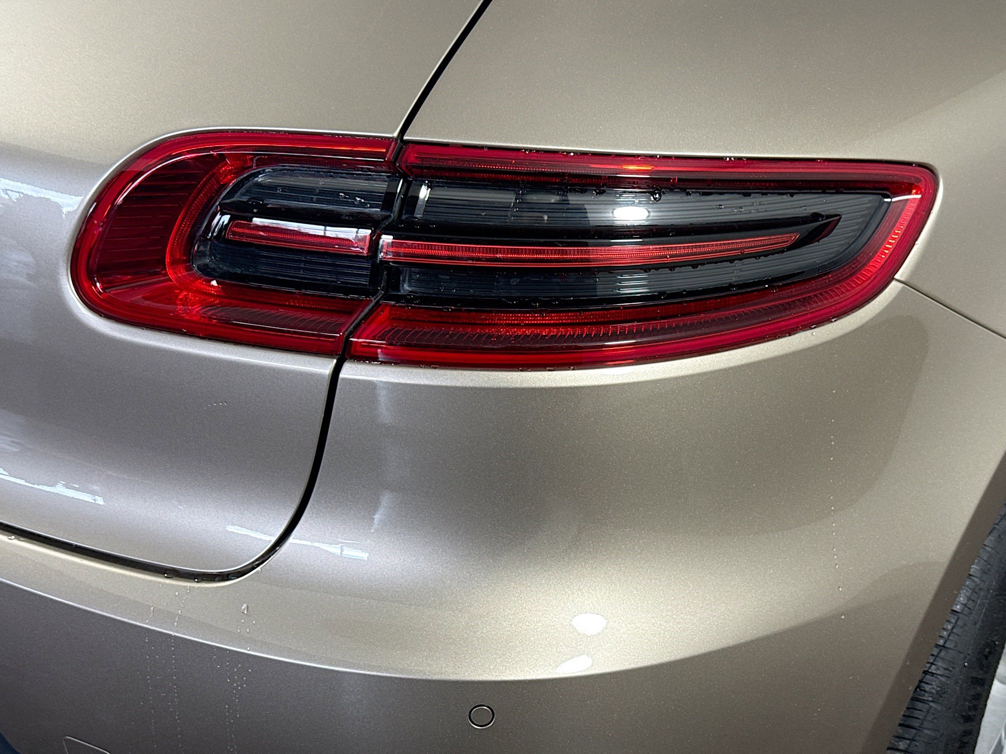 Used 2018 Porsche Macan image 33