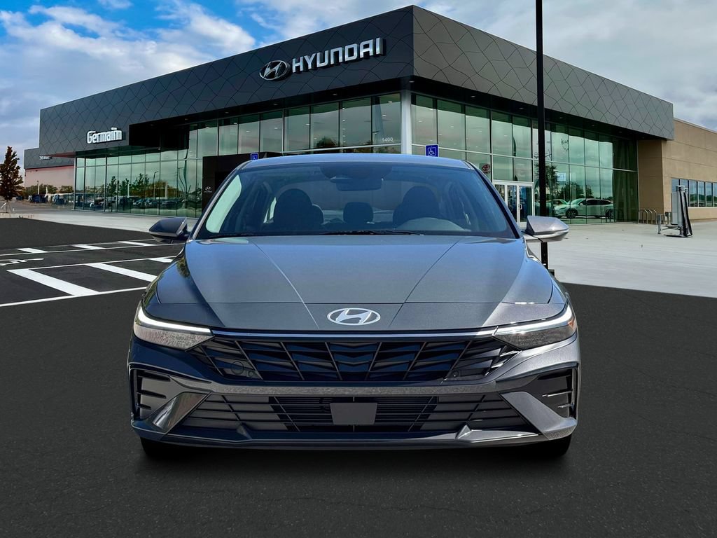 New 2026 Hyundai Elantra Limited FWD image 12