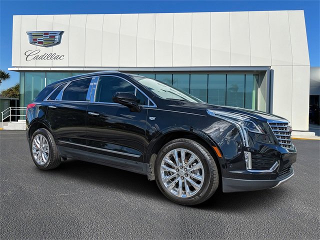 Used 2017 Cadillac XT5 Platinum w/ Driver Assist Package