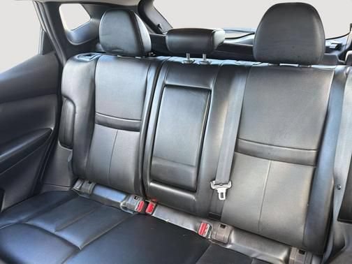 Used 2022 Nissan Rogue Sport SL AWD/4WD image 12