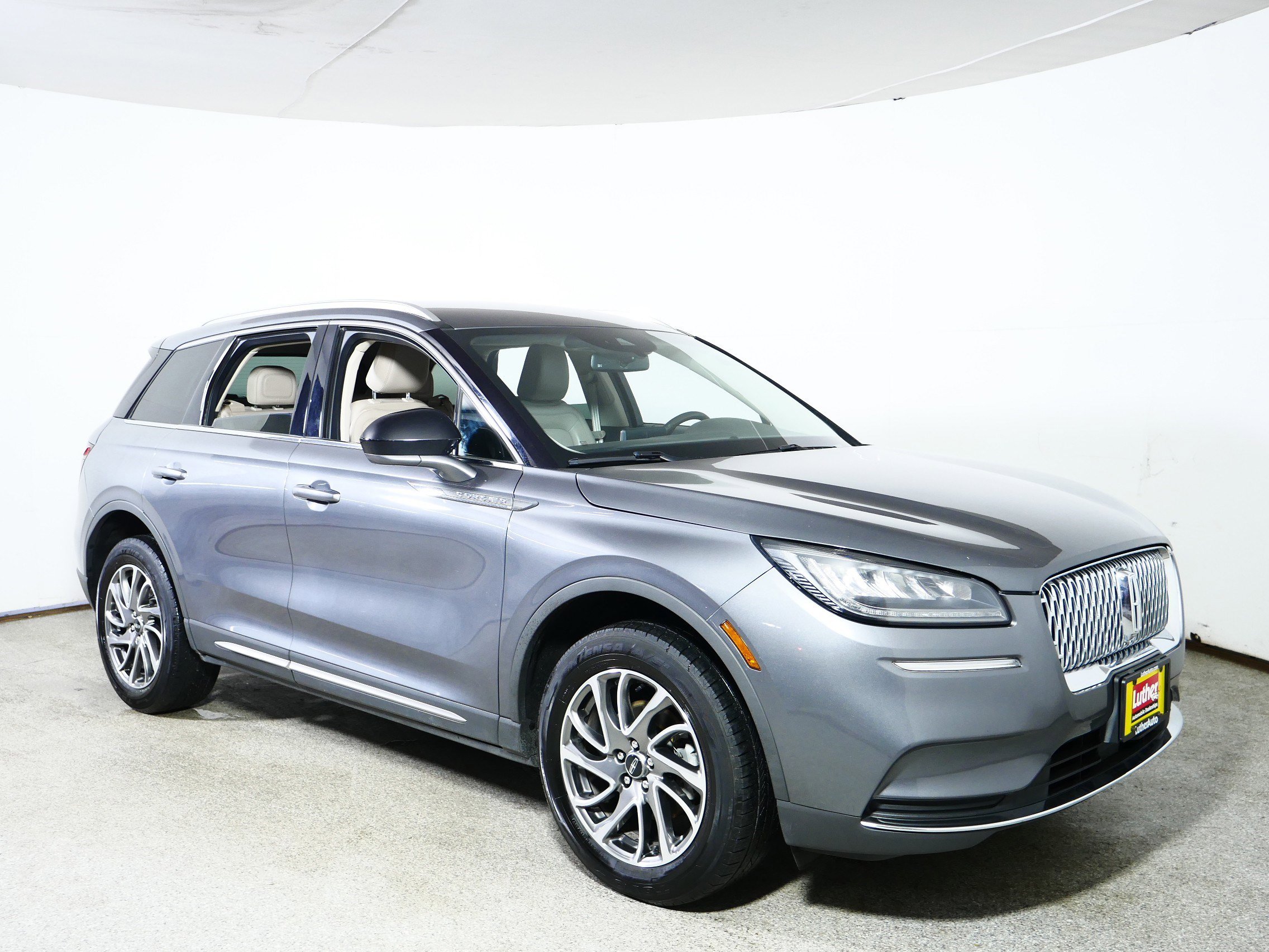 Used 2021 Lincoln Corsair AWD w/ Equipment Group 101A image 1