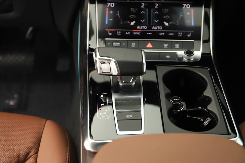 Used 2021 Audi Q8 Premium Plus image 21