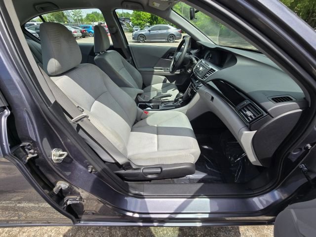 Used 2017 Honda Accord LX image 15