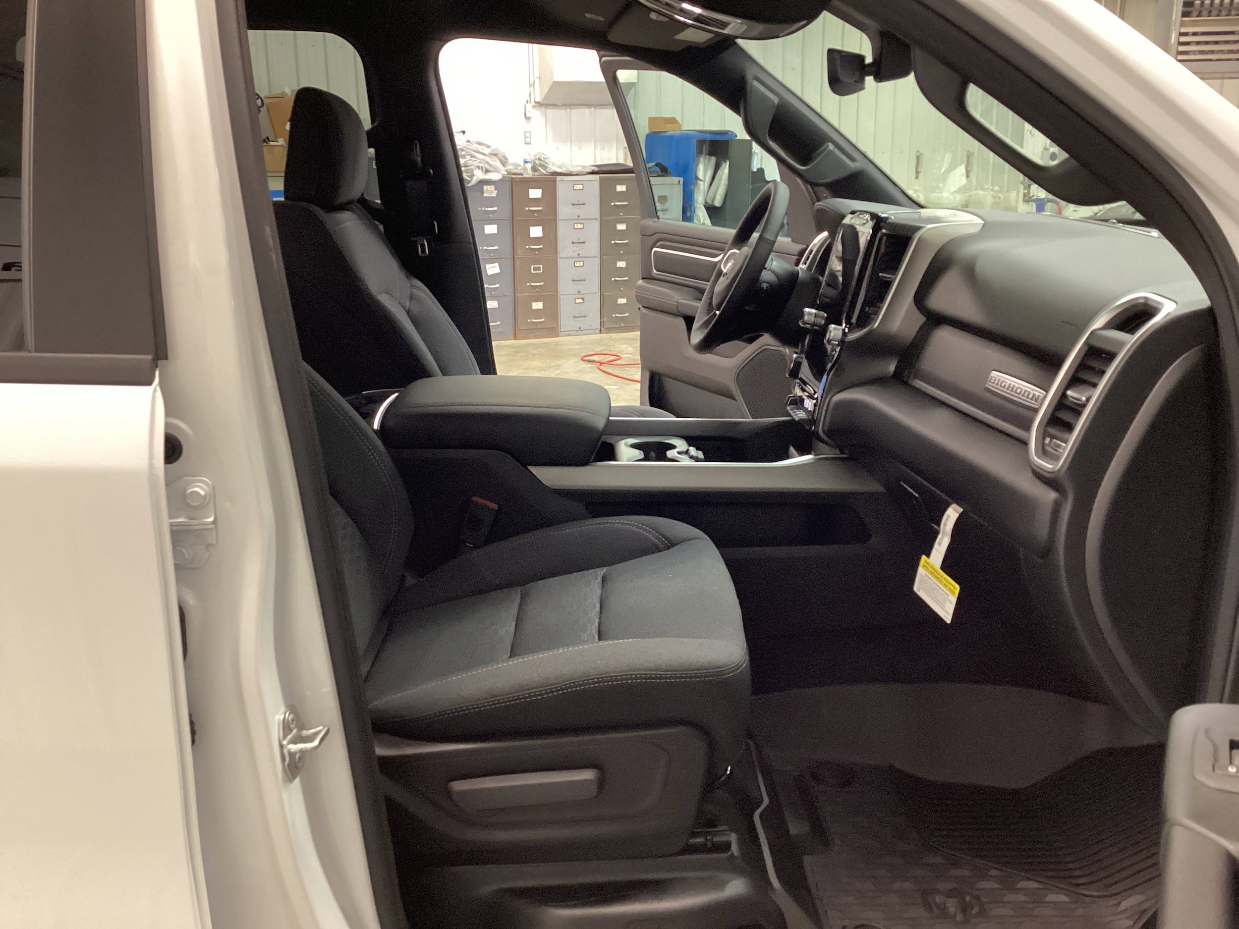 New 2026 RAM 1500 4x4 Crew Cab image 37