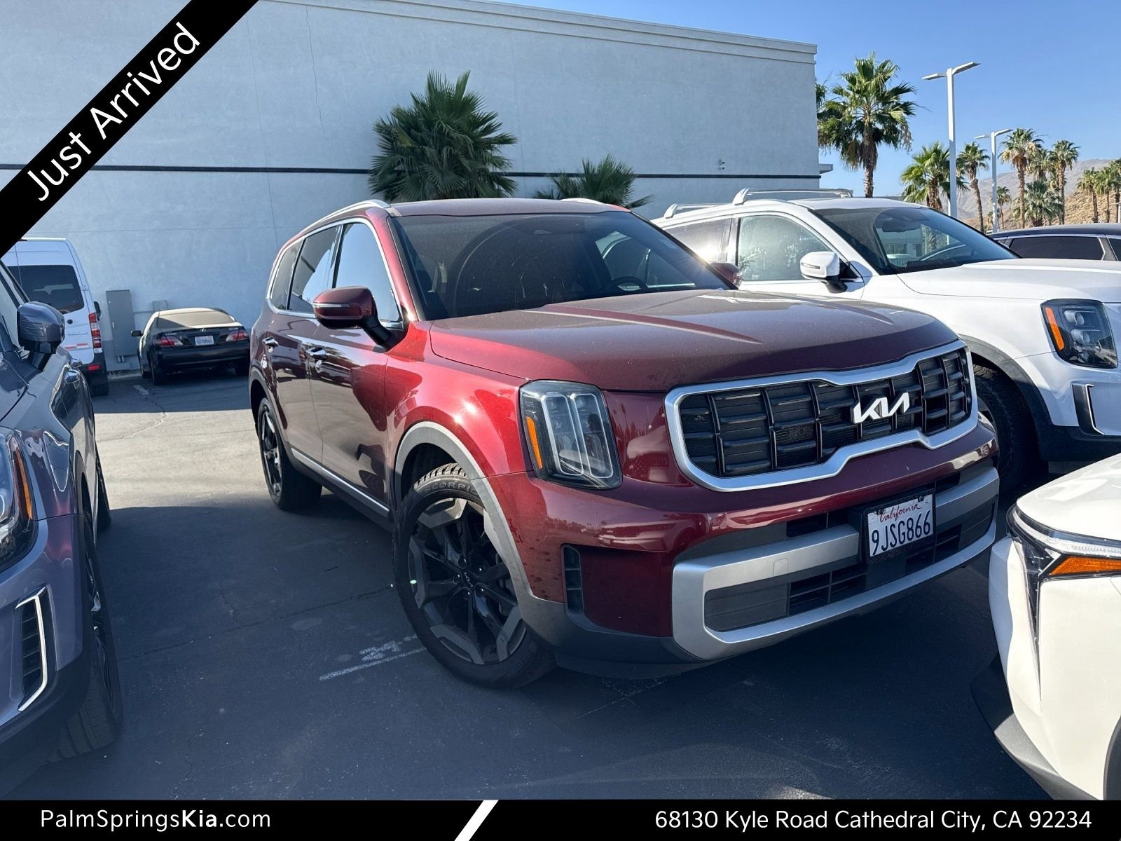 Used 2024 Kia Telluride S w/ S Sunroof Package AWD/4WD image 1