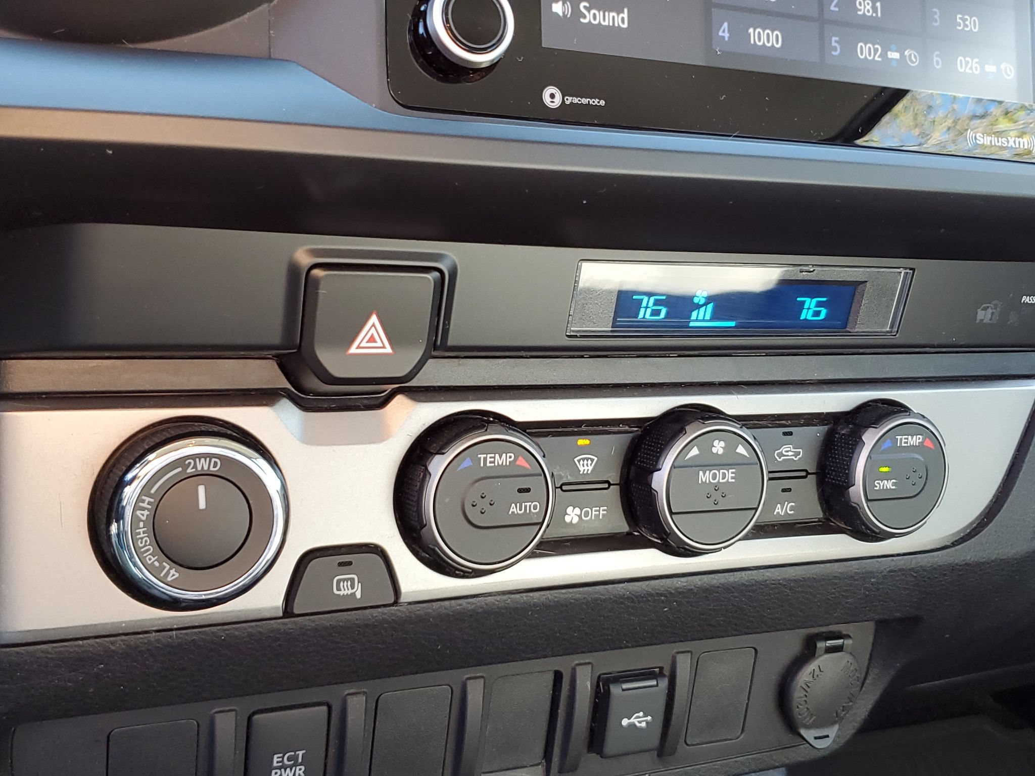 Used 2022 Toyota Tacoma SR AWD/4WD image 22
