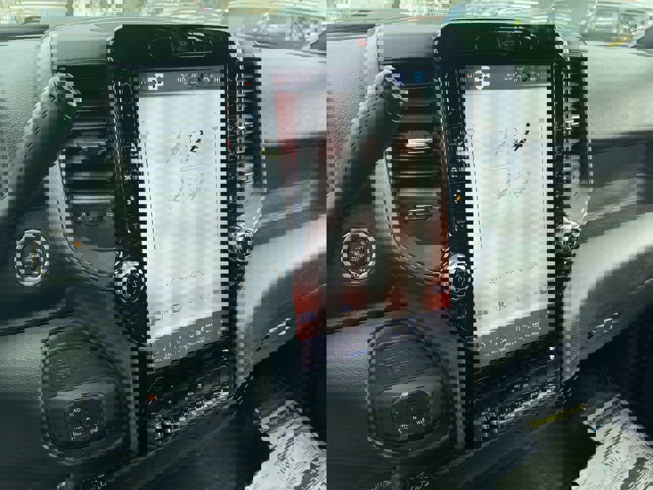 New 2025 RAM 3500 Tradesman image 34