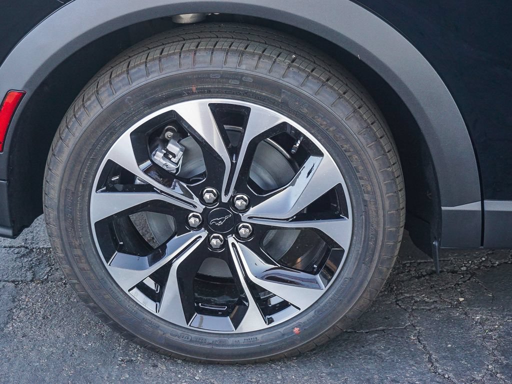 New 2026 Ford Mustang Mach-E Select RWD image 8
