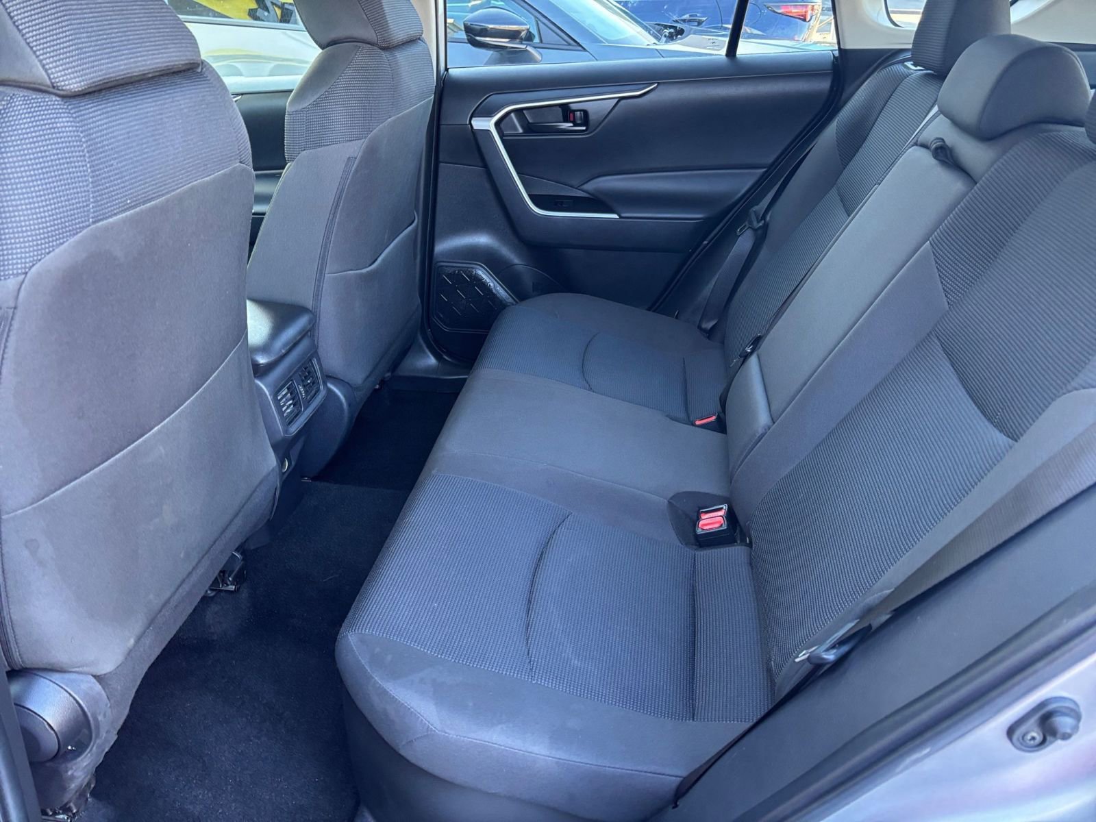 Used 2025 Toyota RAV4 LE image 22