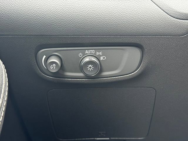 Used 2025 Buick Encore GX Preferred image 23