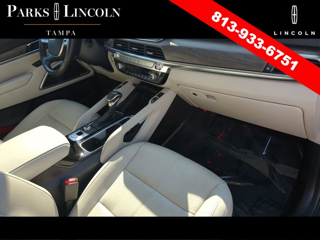 Used 2022 Kia Telluride EX w/ EX Premium Package image 11