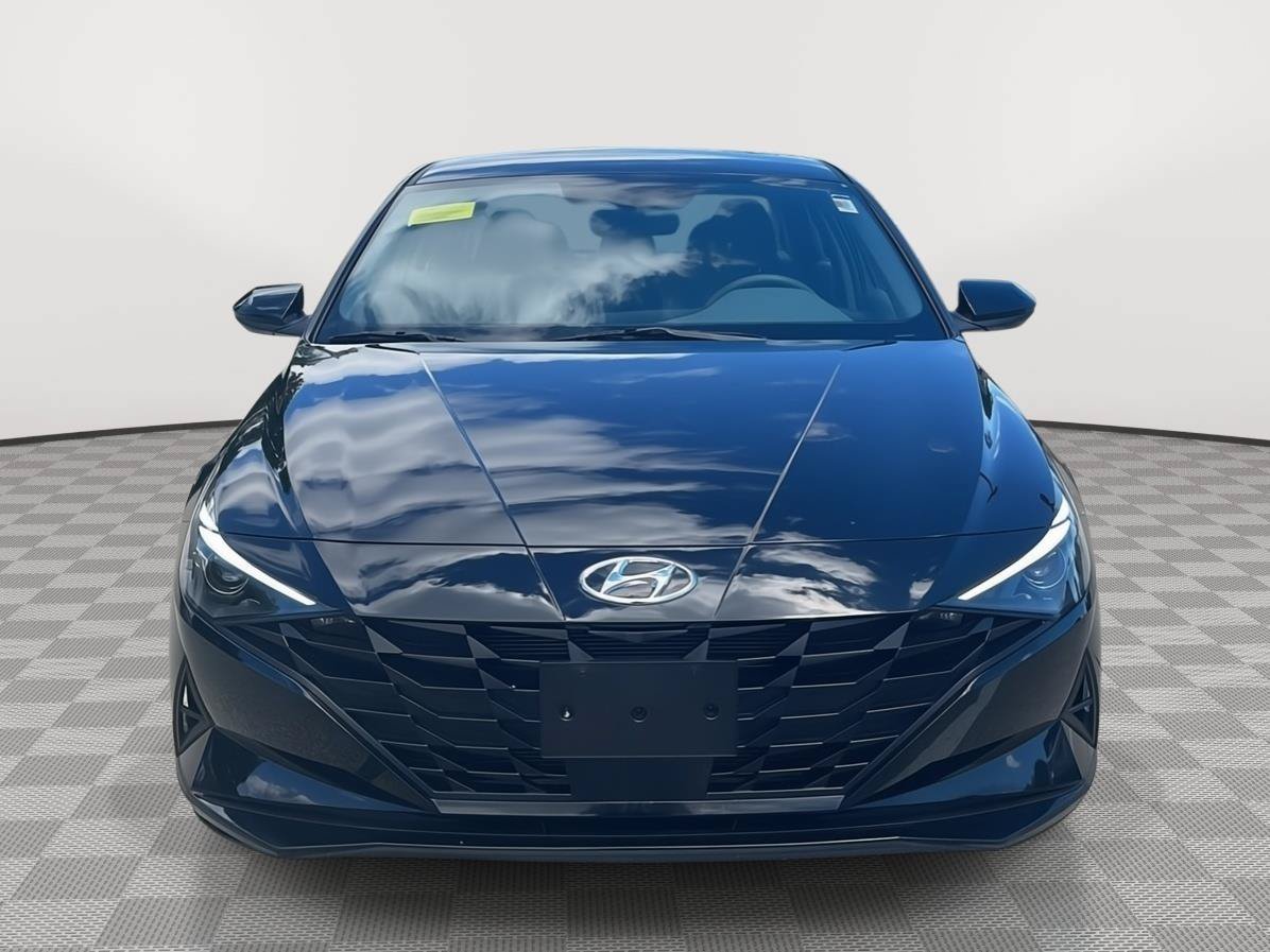 Certified 2023 Hyundai Elantra SEL w/ Convenience Package FWD image 2