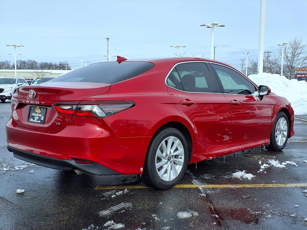 Used 2024 Toyota Camry LE image 11