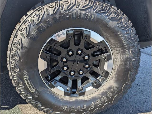 New 2025 GMC Hummer EV 3X w/ Extreme Off-Road Package image 26