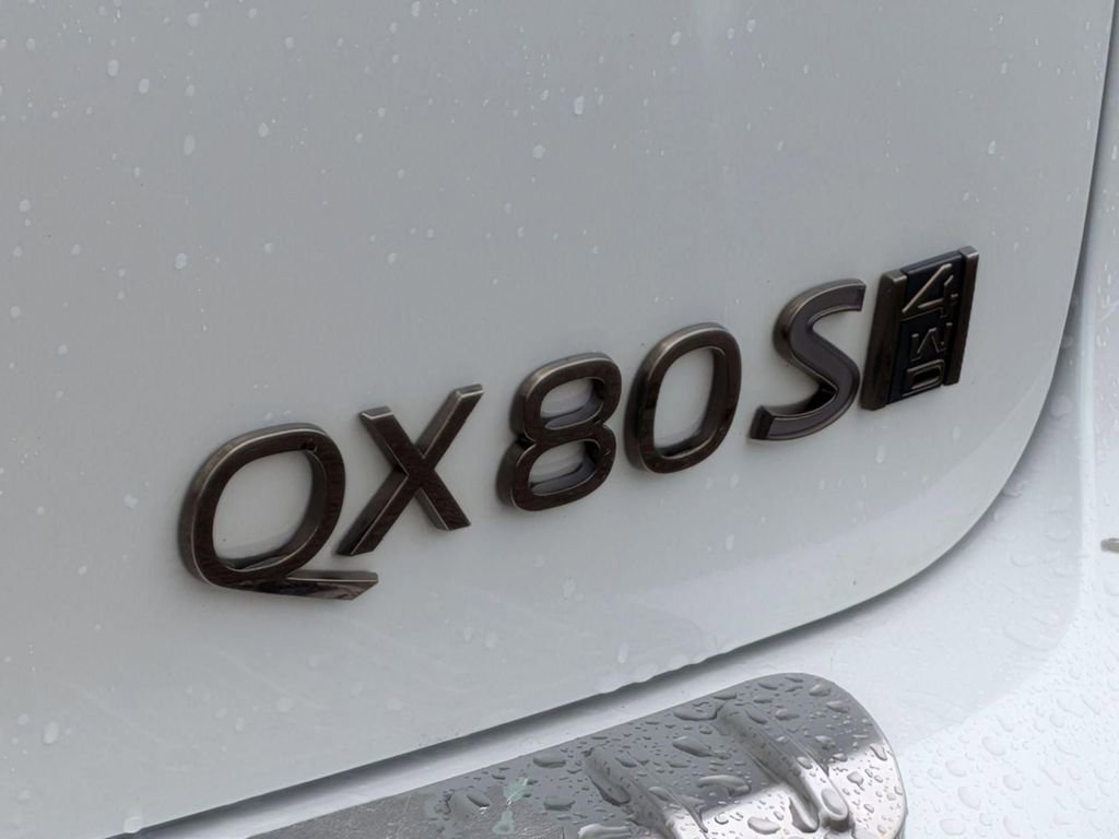 New 2026 INFINITI QX80 4WD w/ Sport Exterior Package image 10