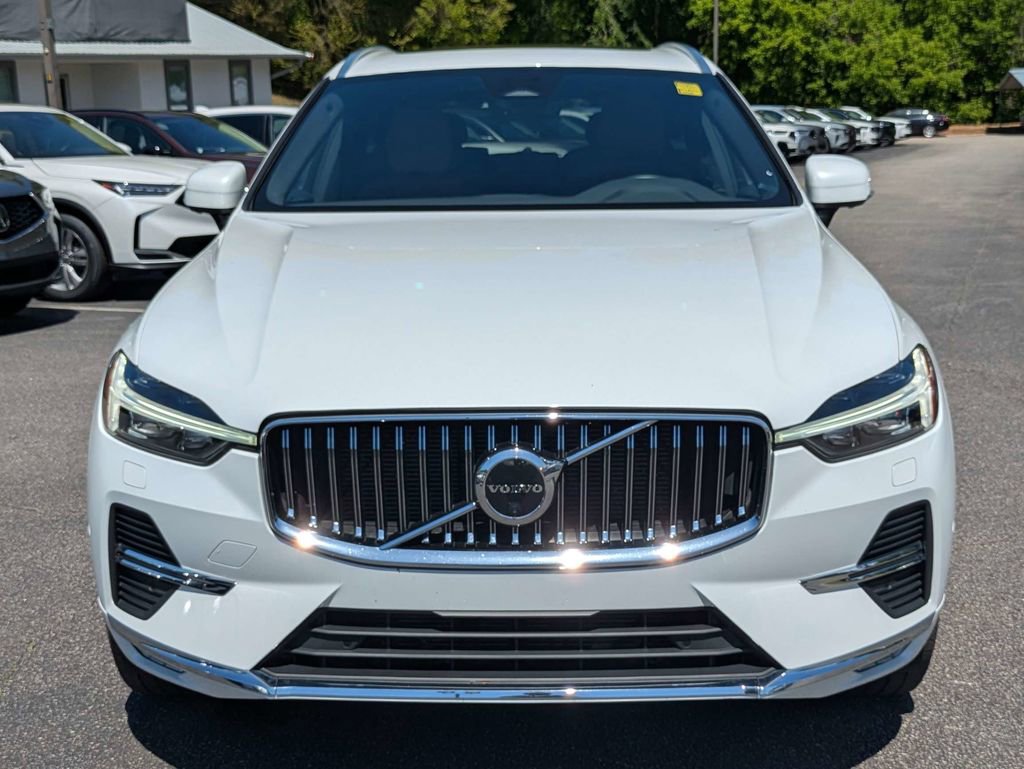 Used 2023 Volvo XC60 B5 Plus w/ Protection Package Premier FWD image 9