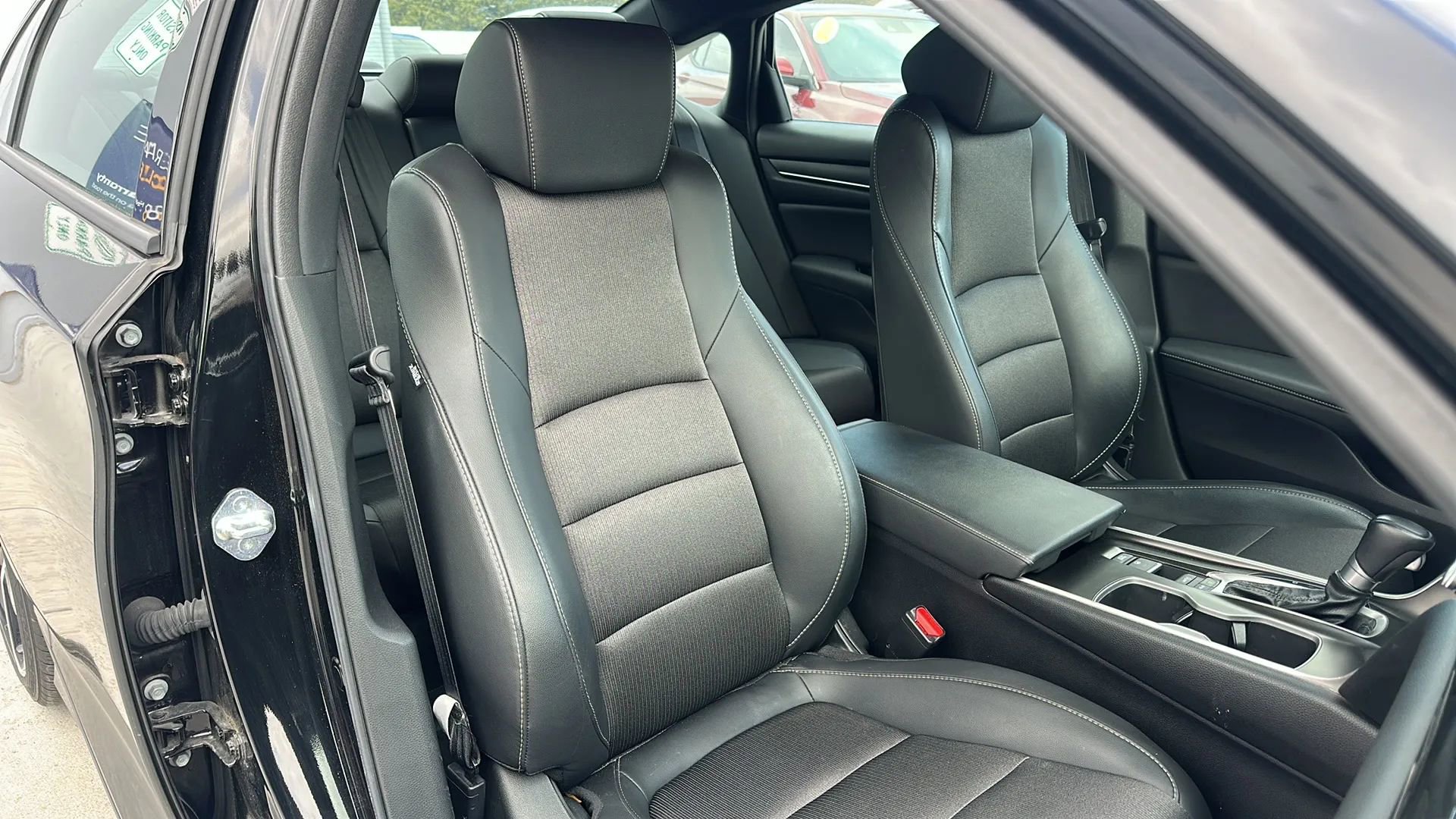 Used 2021 Honda Accord Sport image 19