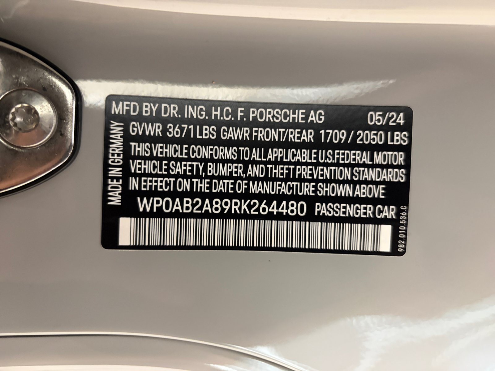 Certified 2024 Porsche 718 Cayman S RWD image 42