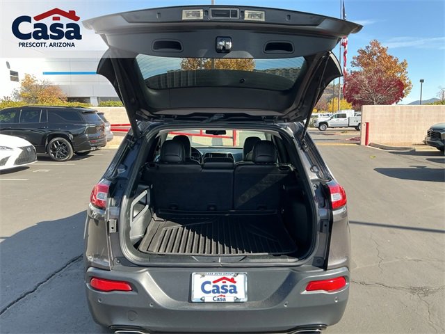 Used 2018 Jeep Cherokee Limited w/ High Altitude Package image 24