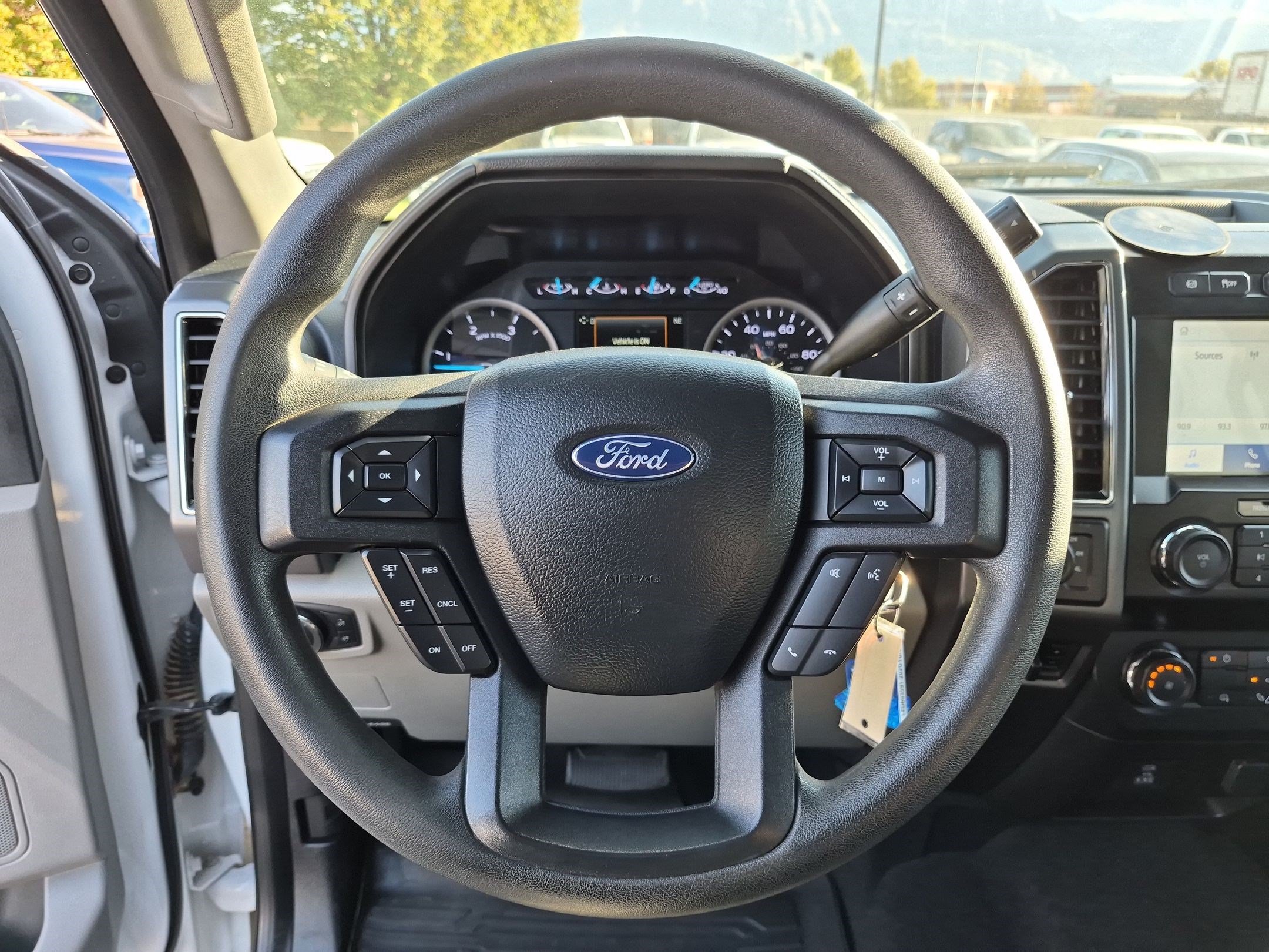 Used 2020 Ford F250 XLT w/ FX4 Off-Road Package AWD/4WD image 18