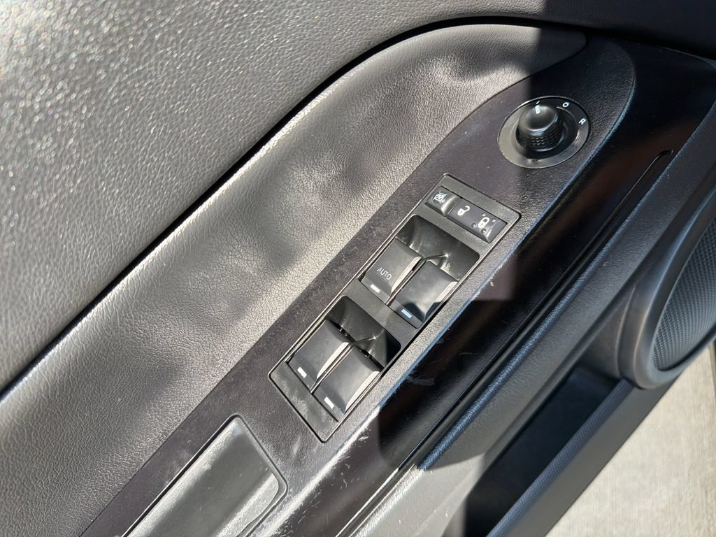 Used 2014 Jeep Compass Sport FWD image 10