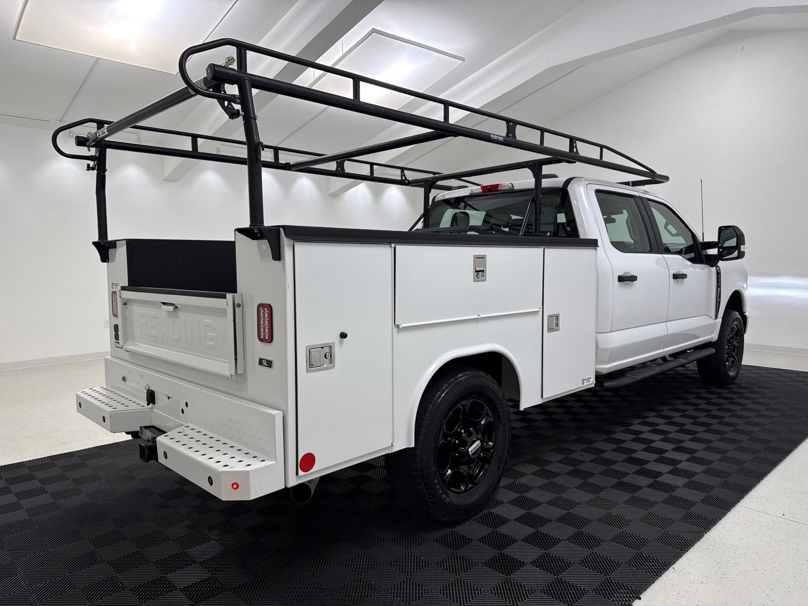 Used 2023 Ford F250 XL w/ STX Appearance Package AWD/4WD image 10
