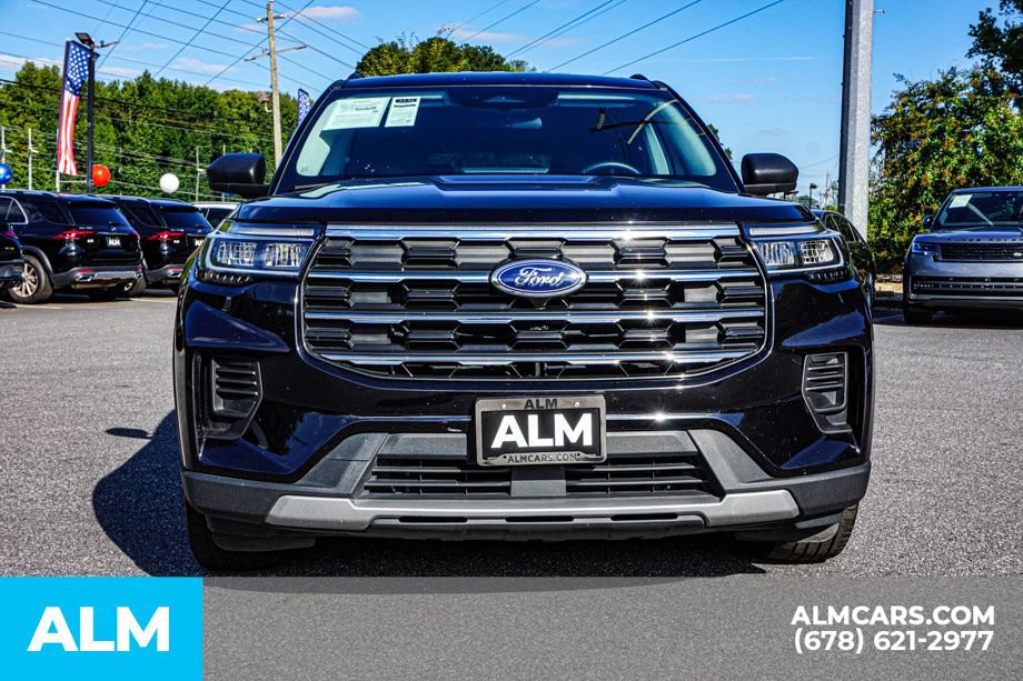 Used 2025 Ford Explorer Active RWD image 9