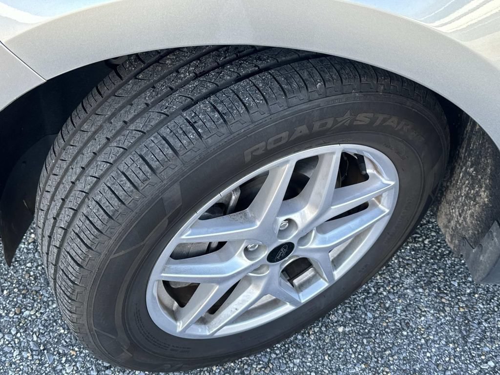 Certified 2024 Ford Edge SEL AWD/4WD image 7